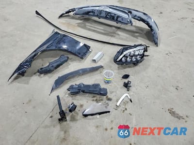 Zdjęcie 12 z 13 samochodu: 2019 MERCEDES-BENZ C 300 4MATIC VIN:55SWF8EB7KU290063 - miniatura