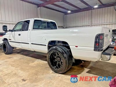 Trzecie zdjęcie samochodu z tyłu: 1998 DODGE RAM 2500 VIN:1B7KC236XWJ248013 - miniatura