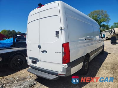 Trzecie zdjęcie samochodu z tyłu: 2022 MERCEDES BENZ SPRINTER 2500 DELIVERY VAN VIN:W1Y40CHY6NT104474 - miniatura