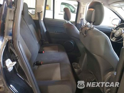 Zdjęcie 11 z 13 samochodu: 2012 JEEP COMPASS LATITUDE VIN:1C4NJDEB2CD689881 - miniatura
