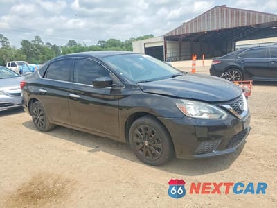 Czwarte zdjęcie samochodu z boku: 2016 NISSAN SENTRA S VIN:3N1AB7AP9GY216225 - miniatura