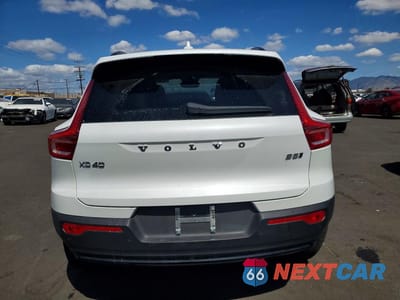 Zdjęcie 6 z 13 samochodu: 2024 VOLVO XC40 PLUS VIN:YV4L12UL7R2362268 - miniatura