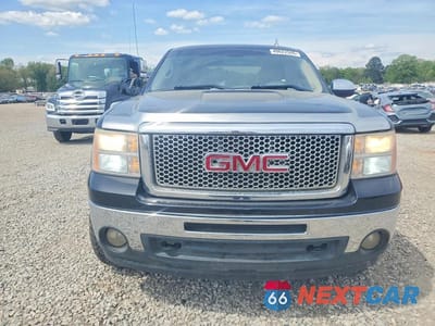 Piąte zdjęcie samochodu w środku: 2010 GMC SIERRA K1500 SLT VIN:3GTRKWE3XAG179992 - miniatura