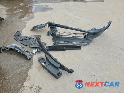 Zdjęcie 12 z 12 samochodu: 2025 TOYOTA COROLLA HYBRID LE VIN:JTDBCMFE1S3080937 - miniatura