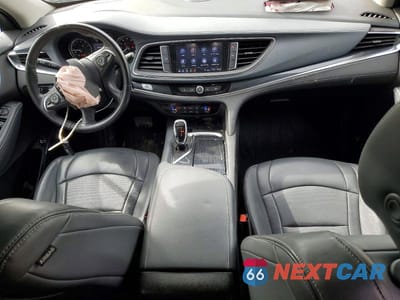 Zdjęcie 8 z 13 samochodu: 2021 BUICK ENCLAVE ESSENCE VIN:5GAEVAKW2MJ210518 - miniatura