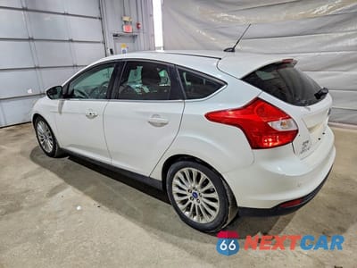 Drugie zdjęcie samochodu z przodu: 2012 FORD FOCUS TITANIUM VIN:1FAHP3N25CL144954 - miniatura