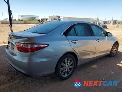 Trzecie zdjęcie samochodu z tyłu: 2015 TOYOTA CAMRY XSE V6 VIN:4T1BK1FK2FU554770 - miniatura