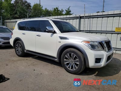 Czwarte zdjęcie samochodu z boku: 2017 NISSAN ARMADA SL VIN:JN8AY2NC9H9500262 - miniatura
