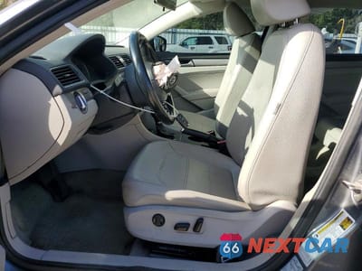 Zdjęcie 7 z 12 samochodu: 2015 VOLKSWAGEN PASSAT S VIN:1VWAT7A34FC097107 - miniatura