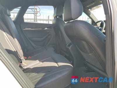 Zdjęcie 11 z 12 samochodu: 2016 AUDI Q3 PRESTIGE VIN:WA1GFCFS7GR021757 - miniatura