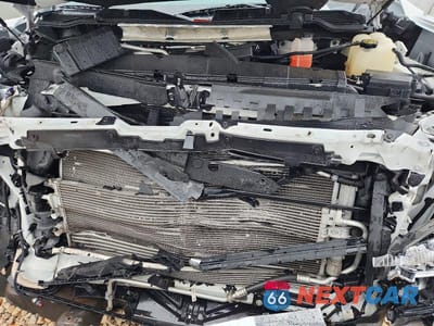 Zdjęcie 12 z 14 samochodu: 2020 CHEVROLET SILVERADO K3500 LTZ VIN:1GC4YUEY2LF154811 - miniatura