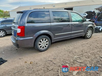 Trzecie zdjęcie samochodu z tyłu: 2016 CHRYSLER TOWN & COUNTRY VIN:2C4RC1BGXGR173362 - miniatura