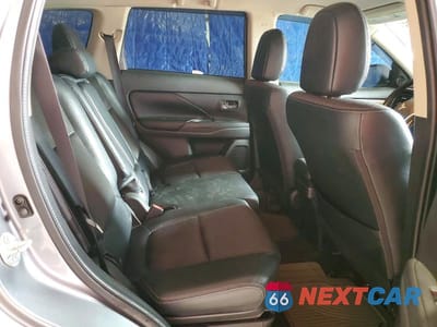 Zdjęcie 11 z 13 samochodu: 2015 MITSUBISHI OUTLANDER SE VIN:JA4AD3A35FZ008452 - miniatura