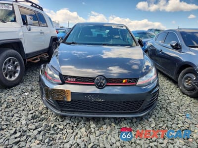 Piąte zdjęcie samochodu w środku: 2017 VOLKSWAGEN GTI SPORT VIN:3VW547AU0HM022378 - miniatura