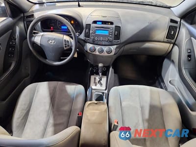Zdjęcie 8 z 13 samochodu: 2010 HYUNDAI ELANTRA GLS VIN:KMHDU4AD3AU140211 - miniatura