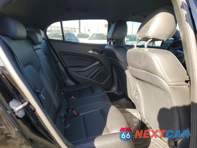 Zdjęcie 11 z 13 samochodu: 2019 MERCEDES-BENZ GLA 250 VIN:WDCTG4EB1KU013453 - miniatura