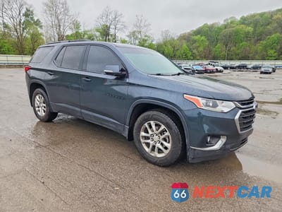 Czwarte zdjęcie samochodu z boku: 2019 CHEVROLET TRAVERSE LT VIN:1GNEVGKW1KJ221600 - miniatura