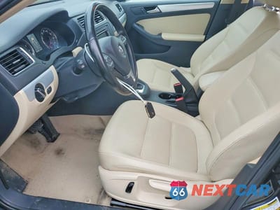 Zdjęcie 7 z 12 samochodu: 2013 VOLKSWAGEN JETTA HYBRID VIN:3VW637AJ9DM284990 - miniatura