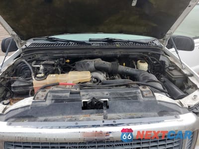Zdjęcie 12 z 14 samochodu: 2004 FORD EXCURSION XLT VIN:1F1NU40S04EC36250 - miniatura