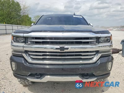 Piąte zdjęcie samochodu w środku: 2016 CHEVROLET SILVERADO K1500 HIGH COUNTRY VIN:3GCUKTEJ4GG125846 - miniatura