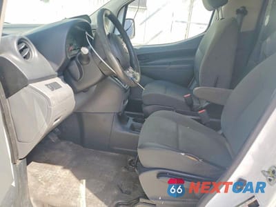 Zdjęcie 7 z 12 samochodu: 2016 NISSAN NV200 UTILITY / SERVICE VAN VIN:3N6CM0KN9GK699879 - miniatura
