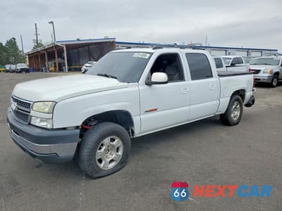 2004 CHEV SILVERADO 2GCEC13T641374387 - główne zdjęcie licytacji z USA - miniatura