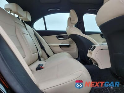 Zdjęcie 10 z 12 samochodu: 2023 MERCEDES-BENZ C 300 4MATIC VIN:W1KAF4HB4PR145117 - miniatura
