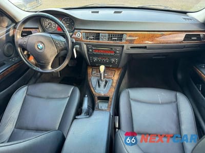 Zdjęcie 8 z 10 samochodu: 2006 BMW 325 I AUTOMATIC VIN:WBAVB17506NK38527 - miniatura