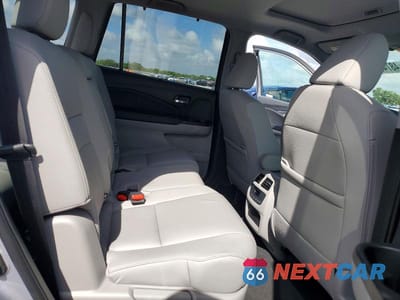 Zdjęcie 11 z 13 samochodu: 2022 HONDA PILOT EXL VIN:5FNYF5H50NB002645 - miniatura