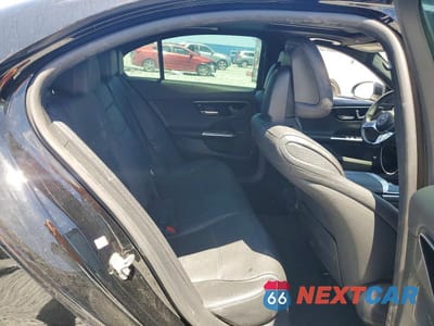Zdjęcie 10 z 13 samochodu: 2024 MERCEDES-BENZ C 300 VIN:W1KAF4GB6RR214619 - miniatura