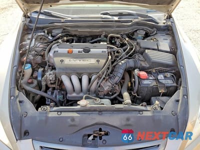 Zdjęcie 11 z 12 samochodu: 2003 HONDA ACCORD EX VIN:JHMCM56683C062886 - miniatura