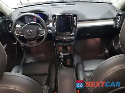 Zdjęcie 8 z 12 samochodu: 2024 VOLVO XC40 ULTIMATE VIN:YV4L12UM2R2214604 - miniatura