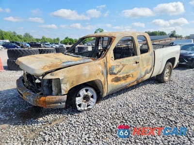 2011 CHEVROLET SILVERADO K1500 LT 1GCRKSE38BZ391297 - główne zdjęcie licytacji z USA - miniatura