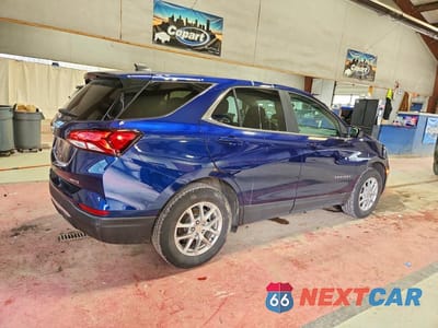 Trzecie zdjęcie samochodu z tyłu: 2022 CHEVROLET EQUINOX LT VIN:3GNAXUEV8NL148619 - miniatura