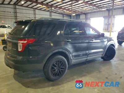Trzecie zdjęcie samochodu z tyłu: 2013 FORD EXPLORER XLT VIN:1FM5K7D81DGB60759 - miniatura