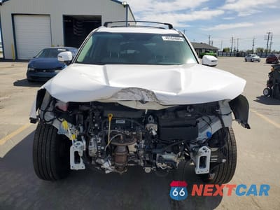 Piąte zdjęcie samochodu w środku: 2025 KIA TELLURIDE S VIN:5XYP6DGC1SG641210 - miniatura