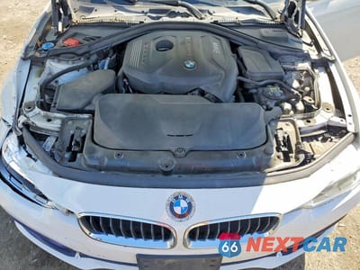Zdjęcie 11 z 12 samochodu: 2017 BMW 330 XI VIN:WBA8D9G34HNU62052 - miniatura