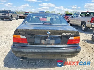 Zdjęcie 6 z 12 samochodu: 1998 BMW 323 IS VIN:WBABF7326WEH40760 - miniatura