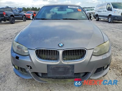 Piąte zdjęcie samochodu w środku: 2011 BMW 335 I VIN:WBAKG7C55BE599176 - miniatura