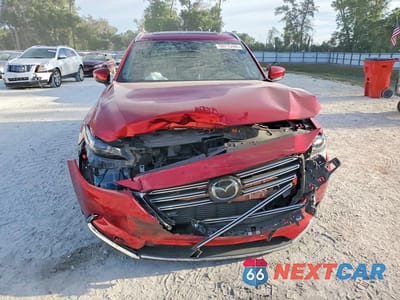 Piąte zdjęcie samochodu w środku: 2019 MAZDA CX-9 VIN:JM3TCBDYXK0326754 - miniatura
