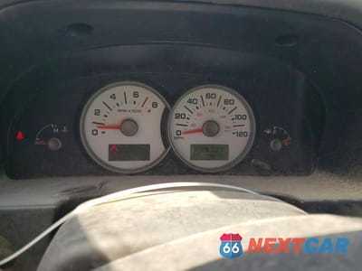 Zdjęcie 9 z 13 samochodu: 2005 FORD ESCAPE XLT VIN:1FMCU03195KA84574 - miniatura