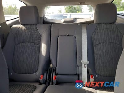 Zdjęcie 10 z 12 samochodu: 2017 CHEVROLET TRAVERSE LS VIN:1GNKRFED0HJ181062 - miniatura