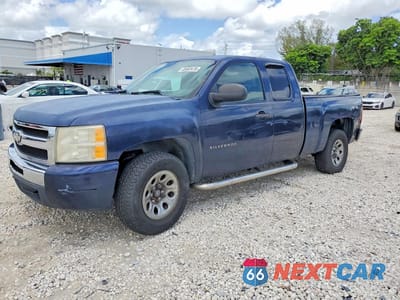 2010 CHEVROLET SILVERADO K1500 LT 1GCSKSEA8AZ214831 - główne zdjęcie licytacji z USA - miniatura