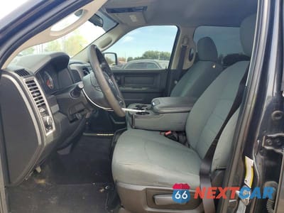 Zdjęcie 7 z 12 samochodu: 2017 RAM 1500 ST VIN:3C6RR7KT6HG794739 - miniatura
