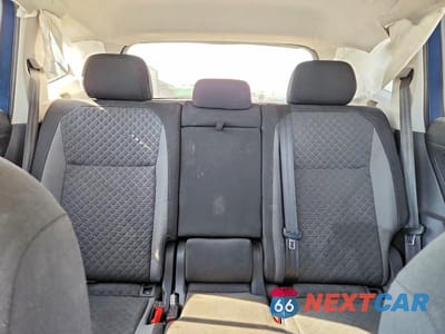 Zdjęcie 10 z 13 samochodu: 2018 VOLKSWAGEN TIGUAN S VIN:3VV0B7AX8JM018454 - miniatura
