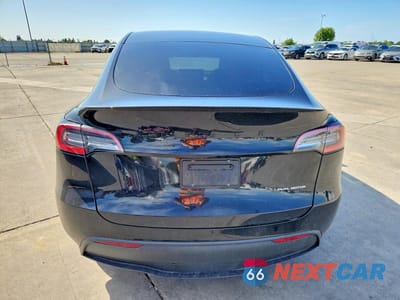 Zdjęcie 6 z 12 samochodu: 2021 TESLA MODEL Y VIN:5YJYGDEE2MF080080 - miniatura