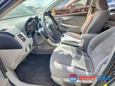 Zdjęcie 7 z 12 samochodu: 2011 TOYOTA COROLLA LE VIN:JTDBU4EE4B9154718 - miniatura