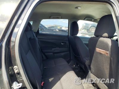 Zdjęcie 11 z 12 samochodu: 2011 MITSUBISHI OUTLANDER SPORT SE VIN:JA4AR4AU1BZ003906 - miniatura