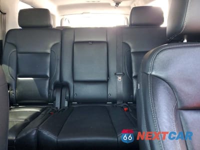 Zdjęcie 10 z 13 samochodu: 2019 CHEVROLET SUBURBAN C1500 LT VIN:1GNSCHKC5KR390556 - miniatura