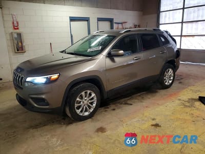 2019 JEEP CHEROKEE LATITUDE 1C4PJMCB8KD131141 - główne zdjęcie licytacji z USA - miniatura